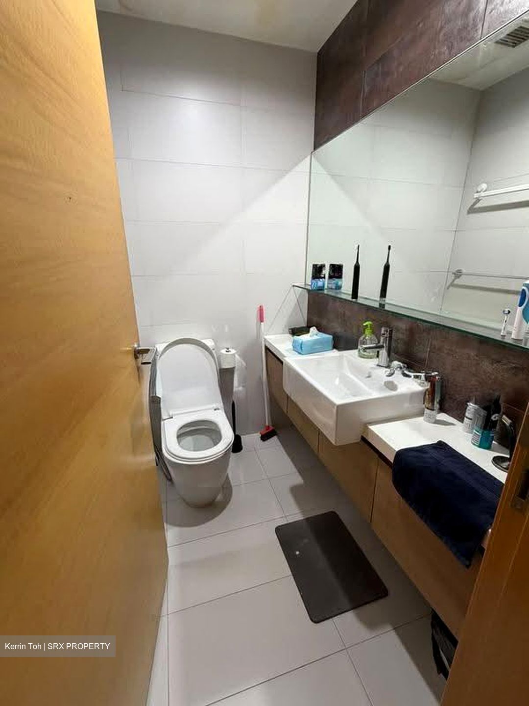 Centro Residences (D20), Condominium #615314131